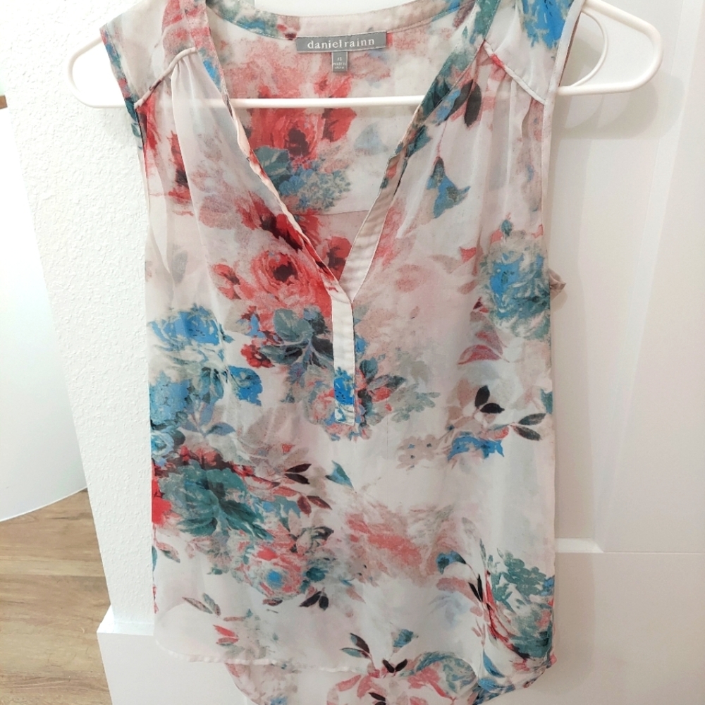 Flowery top